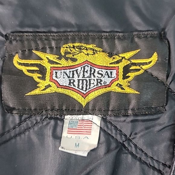 REAL Women's Biker Vest Cut with Patches & Pins from Wild Fire HOG Villa Park IL - Picture 3 of 16